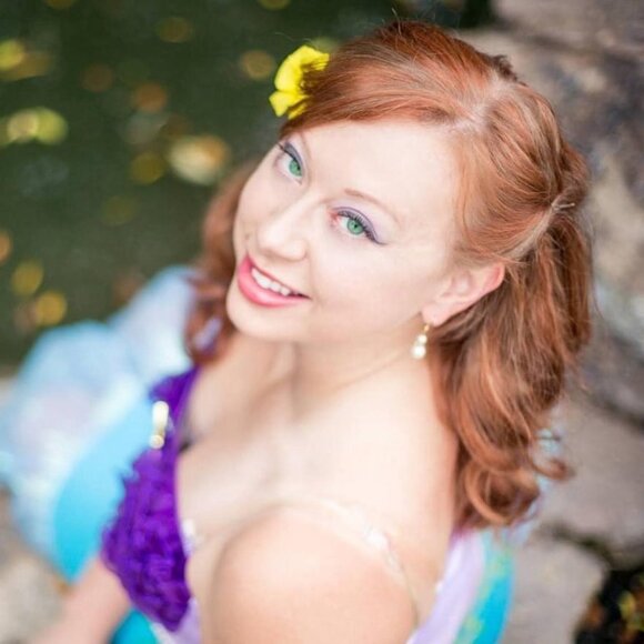 Meet your Posher - Picture 9 of 16